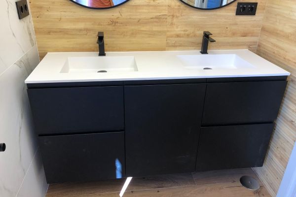 lacado de baños 3 - Lacados Pamplona · Empresa de lacados en Pamplona y Navarra